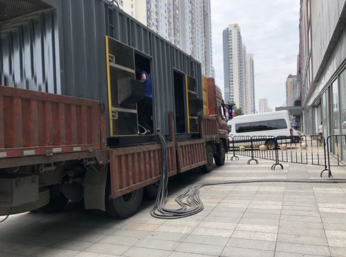 姑苏低温环境下，柴油发电机组电池充满电的具体时间受哪些因素影响？